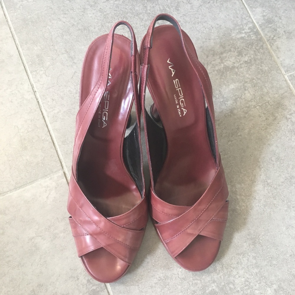 Via Spiga open toe sling back platform pumps